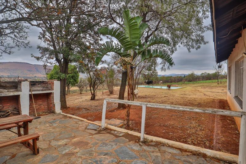 5 Bedroom Property for Sale in Broederstroom North West